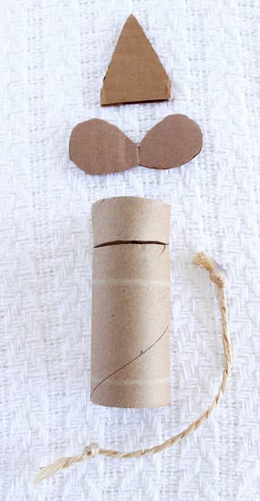 Pieces needed to complete the cardboard mouse toy craft